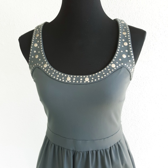 😁CYNTHIA ROWLEY Studded Dress - Picture 2 of 7